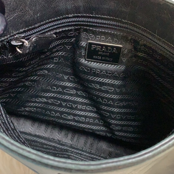 Prada luxury leather - Picture 6 of 11